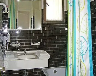 Vaugrenier Hotel 3*